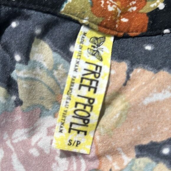 Free People Twist Halter Floral and Polka Dot Maxi Dress Sz S - Picture 15 of 16